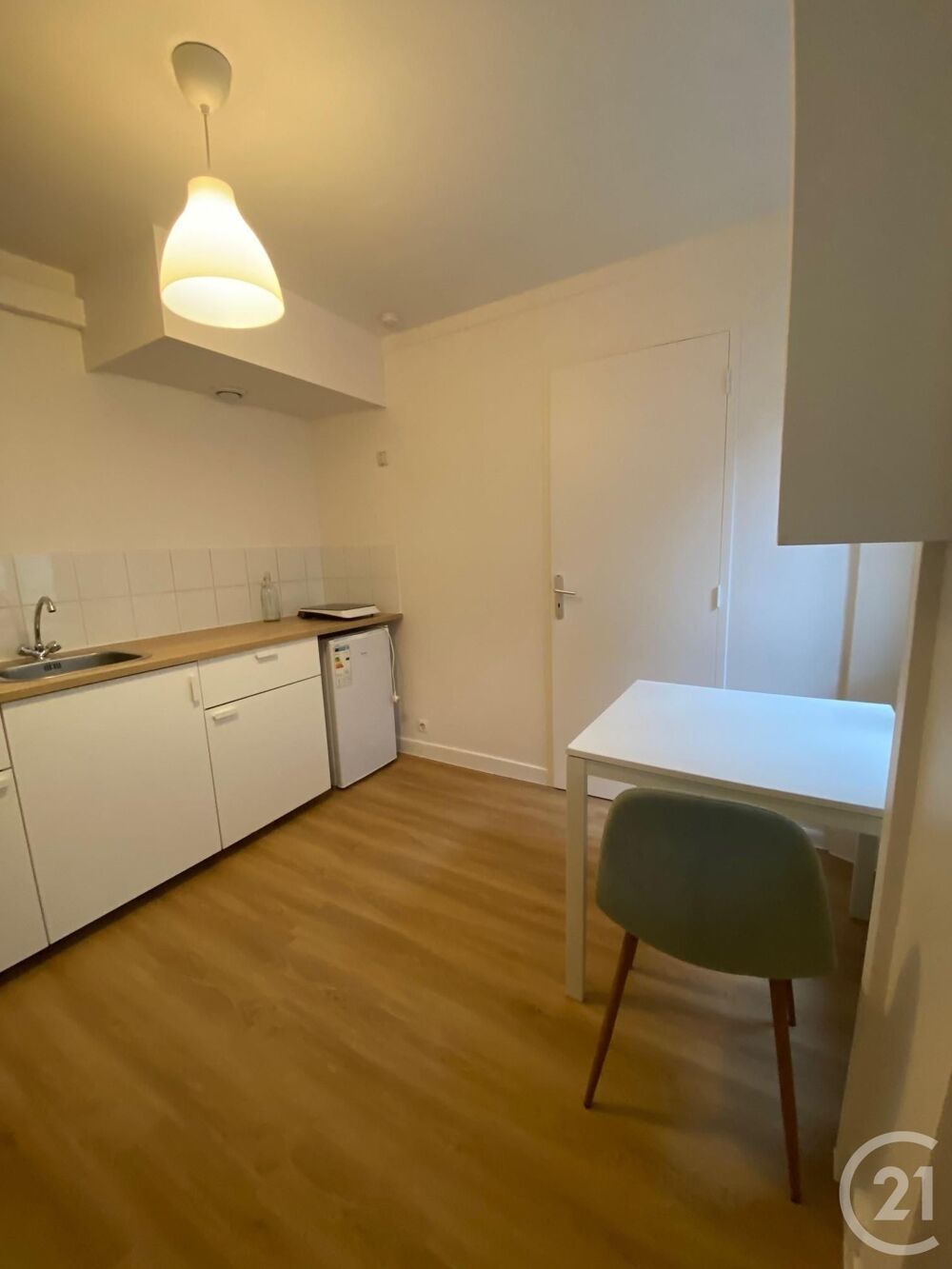 location Appartement - 1 pièce(s) - 20 m² Fontainebleau (77300)