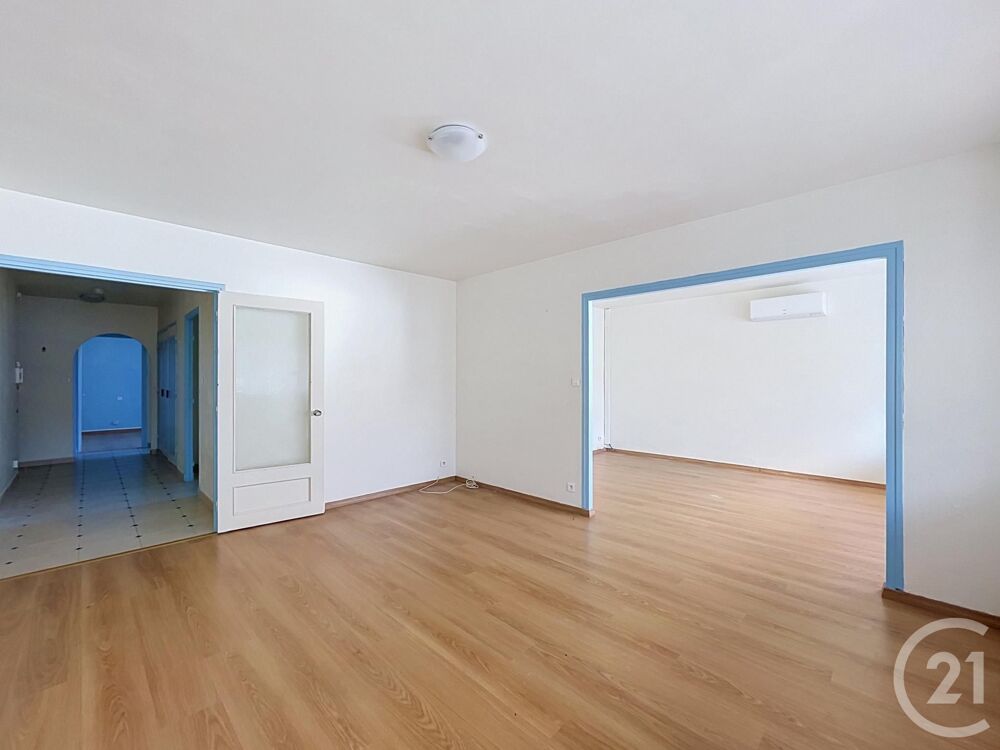 location Appartement - 3 pièce(s) - 99 m² Bagnols-sur-Cèze (30200)