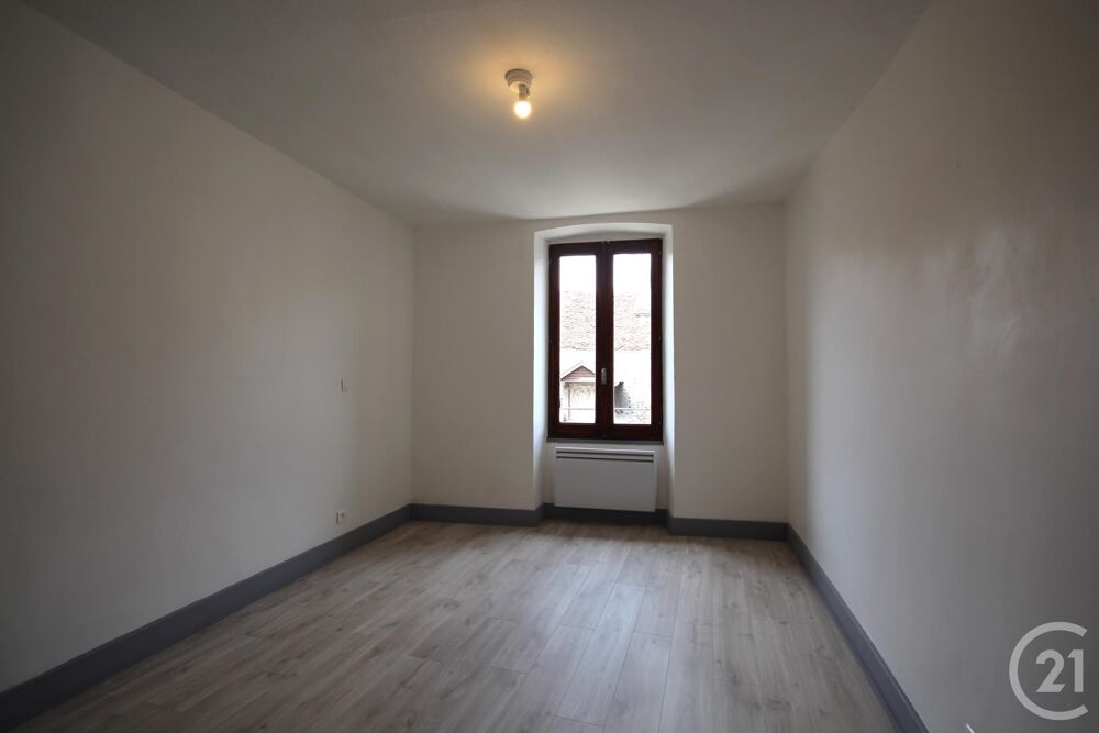 location Appartement - 3 pièce(s) - 72 m² Rumilly (74150)