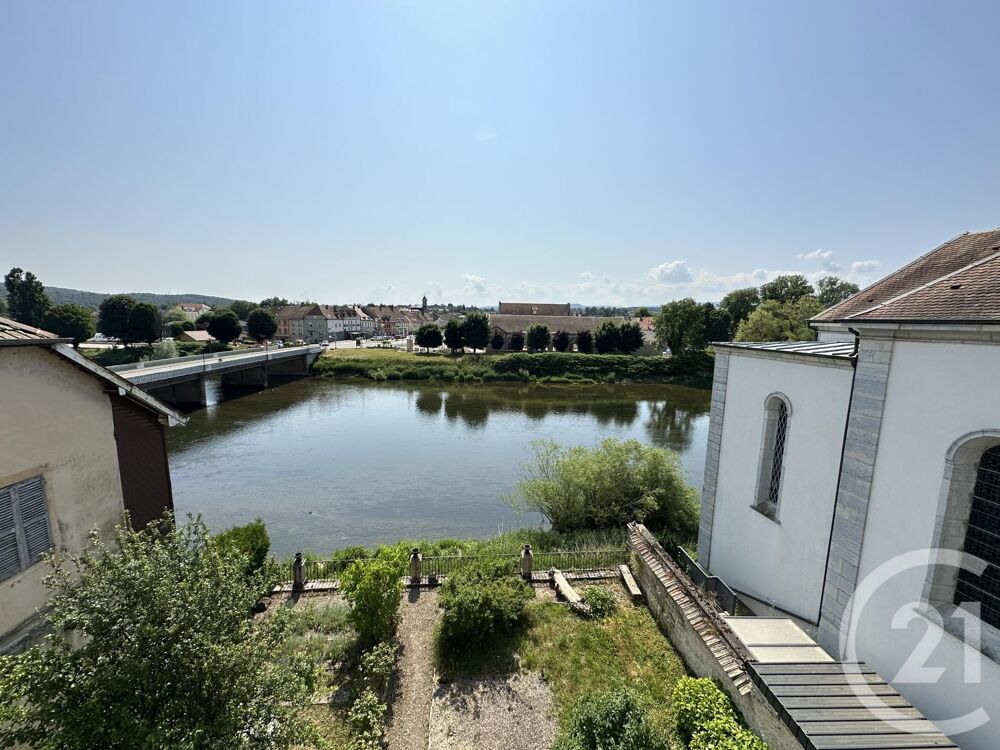 Situé au c½ur de L'Isle-sur-le-Doubs, dans un secteur ca....