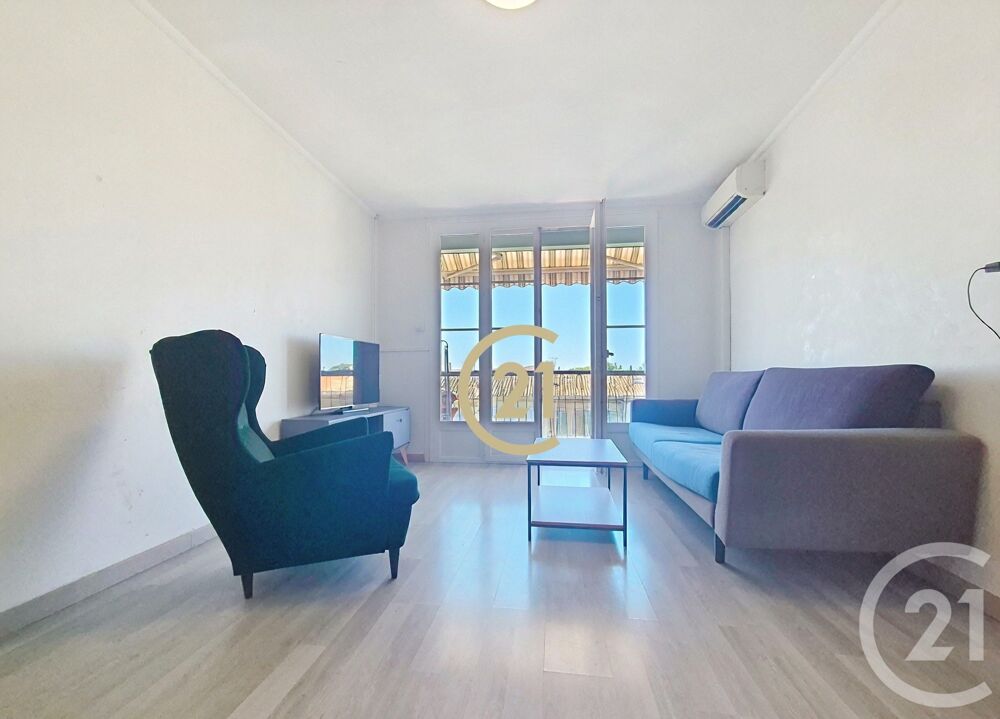 Salon de Provence ,Century 21 vous présente ce bel appar....