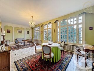  Maison � vendre 9 pi�ces 299 m�