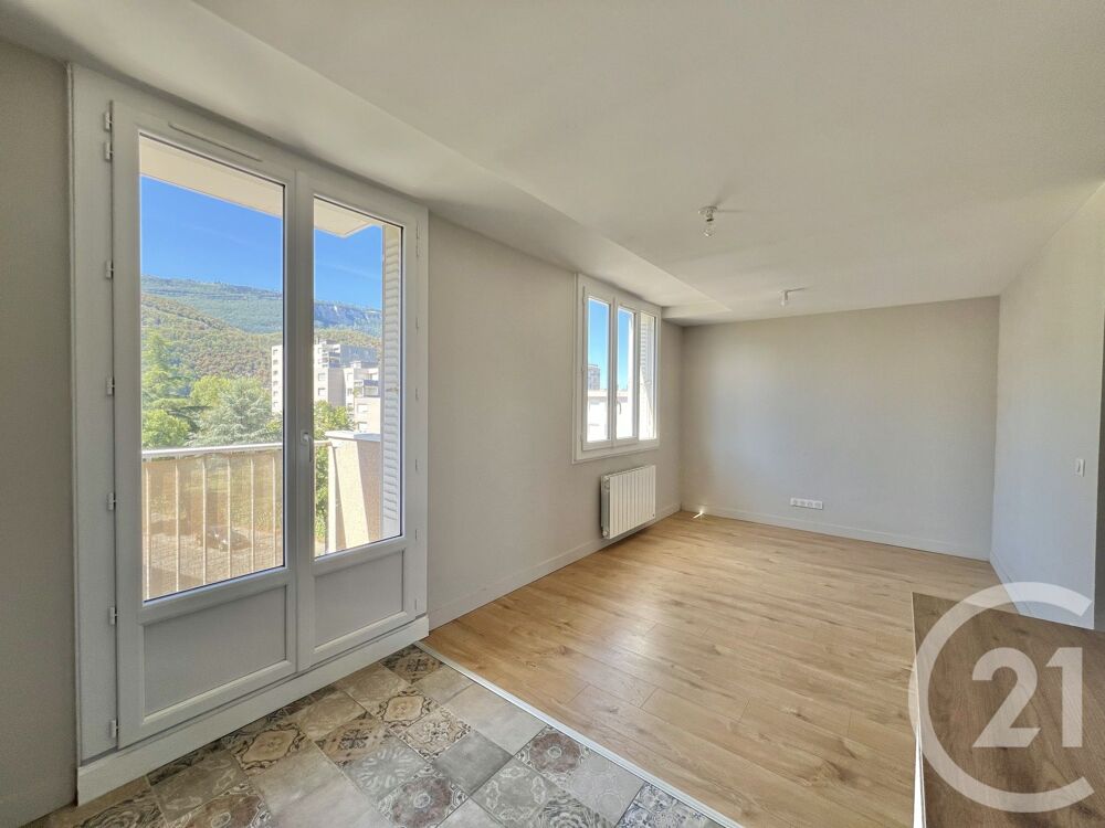 location Appartement - 3 pièce(s) - 49 m² Seyssinet-Pariset (38170)