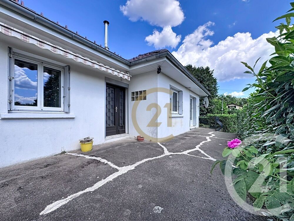 Maison 5 pièces 180 m² · à Plancher Bas · 180 m² · 143 000 €