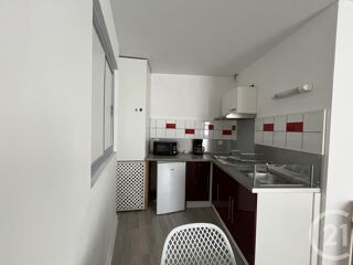  Appartement à louer 2 pièces 34 m²