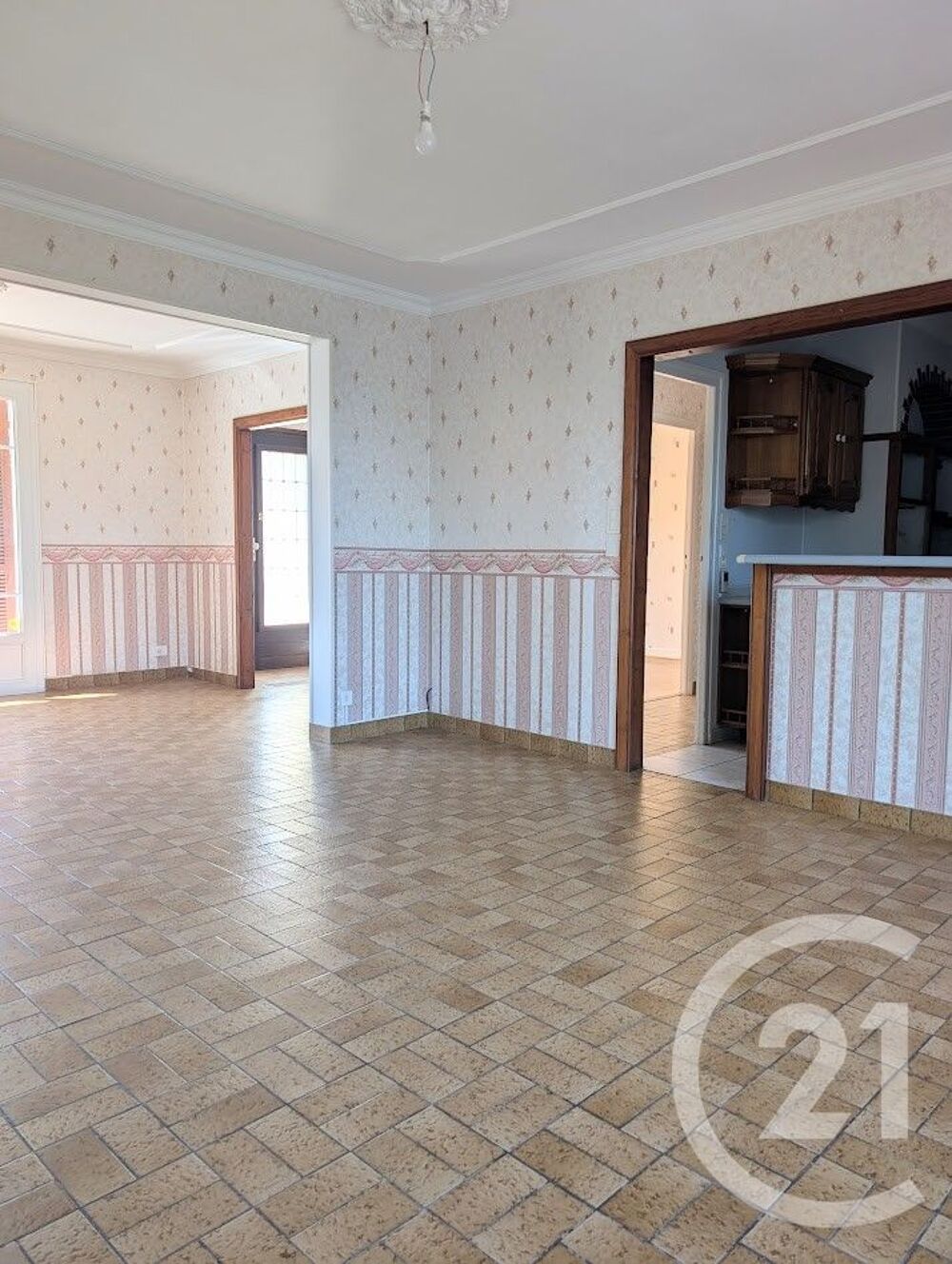 vente Maison - 7 pièce(s) - 210 m² Champvert (58300)