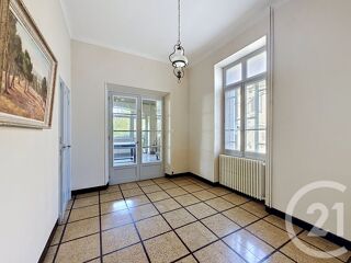  Maison à vendre 11 pièces 321 m²