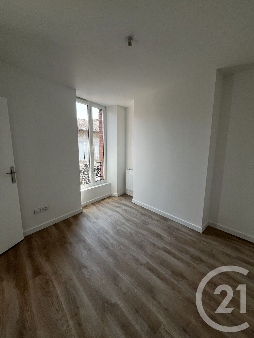 location Appartement - 2 pièce(s) - 30 m² Pamiers (09100)