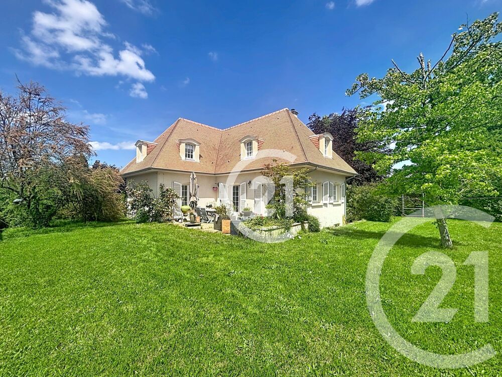 Maison 6 pièces 147 m² · à Eterville · 147 m² · 499 900 €
