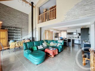  Maison � vendre 4 pi�ces 275 m�