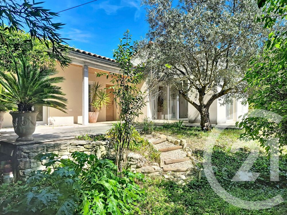Venez découvrir cette belle maison de plus de 170m2, pro....