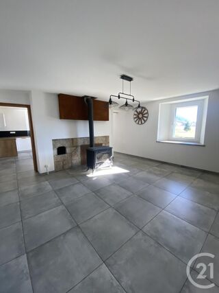  Maison à louer 6 pièces 180 m²
