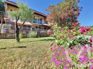  Maison � vendre 5 pi�ces 250 m�