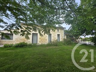  Maison  vendre 7 pices 394 m