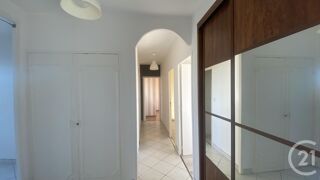  Appartement à vendre 4 pièces 77 m²