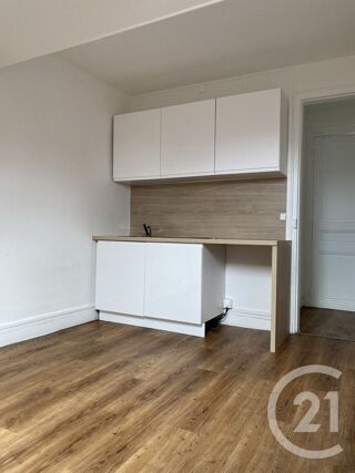  Appartement à louer 2 pièces 24 m²