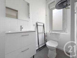  Appartement à louer 1 pièce 25 m²