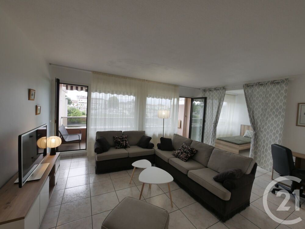 location Appartement - 3 pièce(s) - 78 m² Dax (40100)