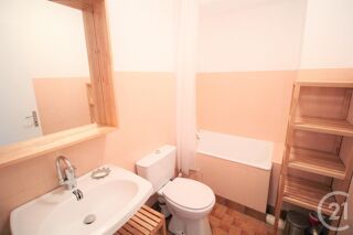  Appartement � louer 1 pi�ce 29 m� La tronche