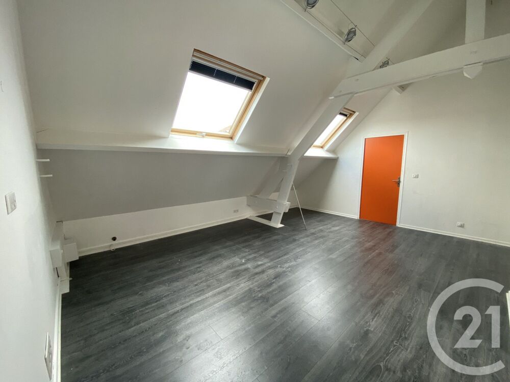 location Appartement - 4 pièce(s) - 103 m² Saint-Quentin (02100)