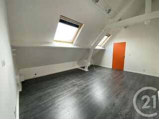 location Appartement - 4 pièce(s) - 103 m² Saint-Quentin (02100)