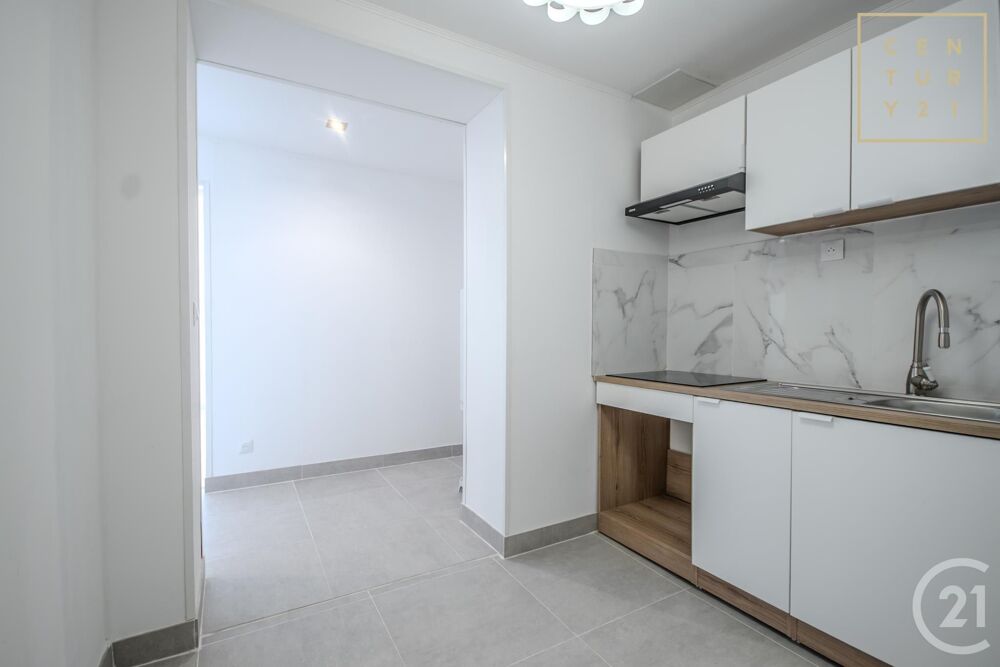 En bref : Appartement T2 meublé à louer à Hautmont, ....