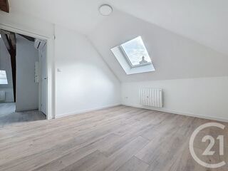  Appartement à louer 3 pièces 70 m²