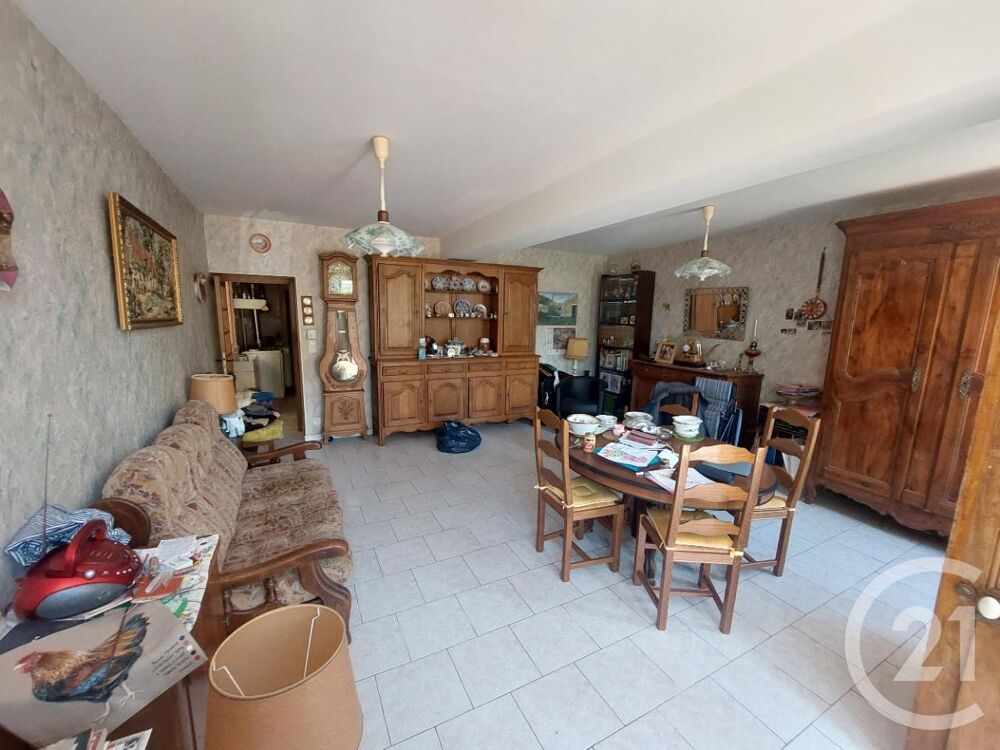 Sud Yonne, Située à 20 minutes de Vézelay, cette jolie m....