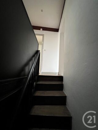  Maison à louer 3 pièces 72 m²
