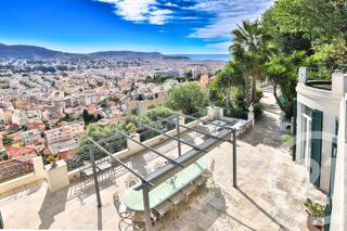  Maison  vendre 7 pices 302 m