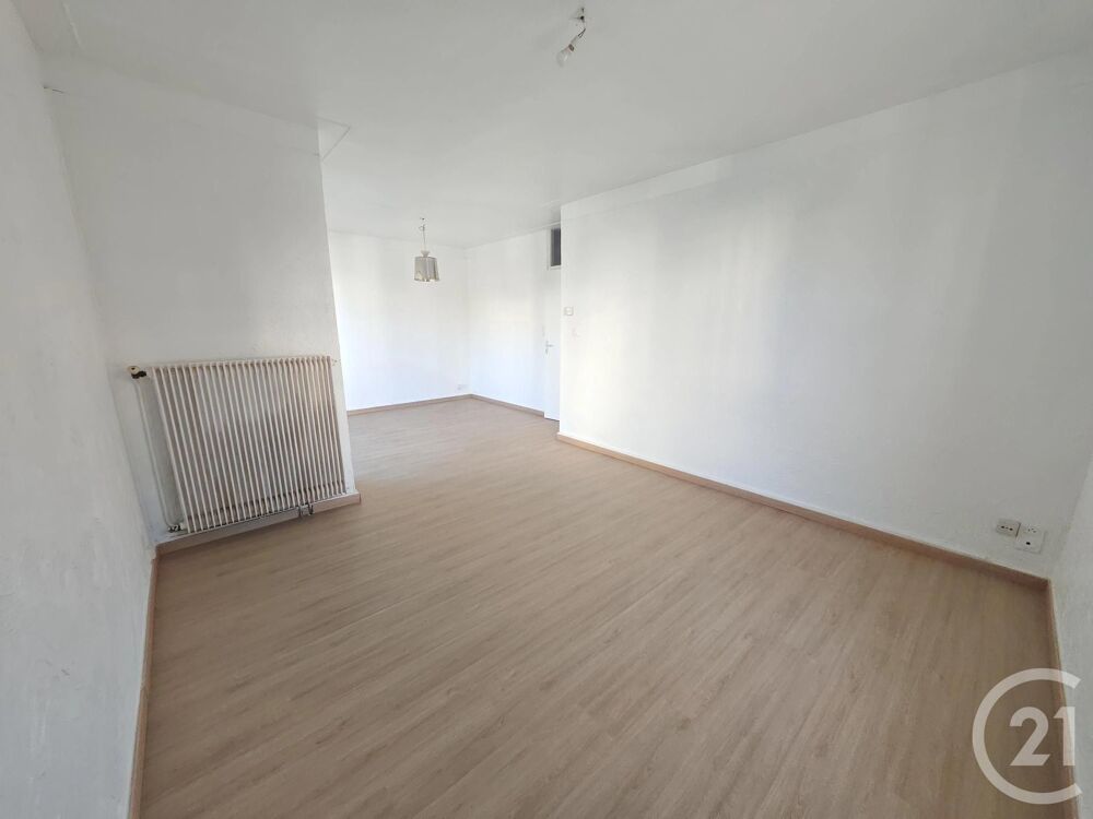 PERPIGNAN À LOUER, T3 AVEC BALCON, GARAGE DE 20 M² ET ....