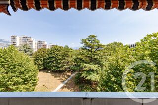  Appartement à vendre 4 pièces 82 m²