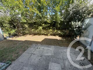  Maison à louer 4 pièces 83 m²