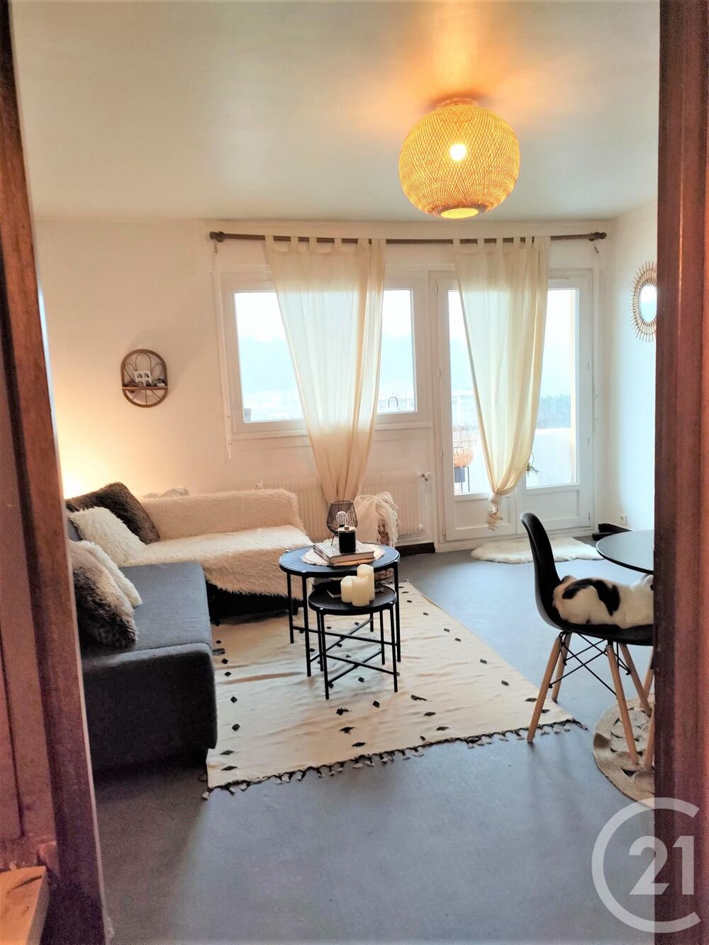 location Appartement - 1 pièce(s) - 33 m² Aix-les-Bains (73100)