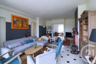  Maison � vendre 9 pi�ces 275 m�