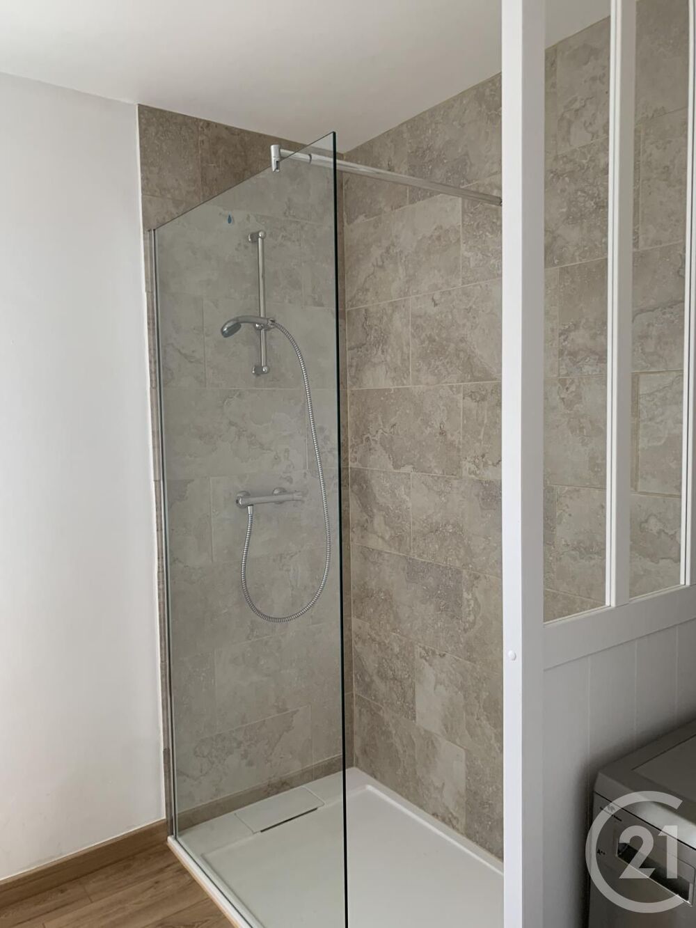 A louer par votre agence CENTURY21 LA BIG, appartement m....