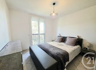  Appartement à vendre 4 pièces 79 m²