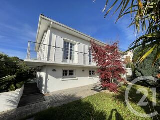  Maison à vendre 7 pièces 205 m²