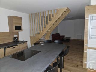  Appartement à louer 3 pièces 71 m²