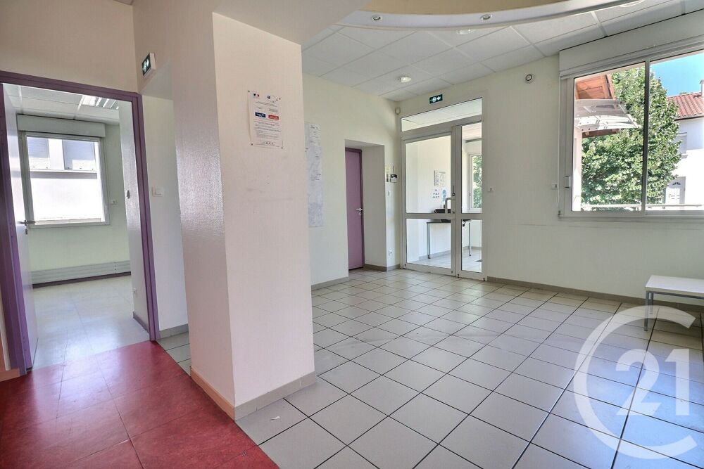 vente Maison - 8 pièce(s) - 231 m² Ambérieu-en-Bugey (01500)