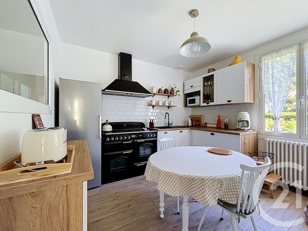 Découvrez cette Maison familiale de 6 pièces-115 M² état....