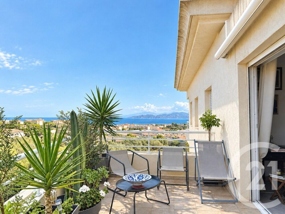 vente Appartement - 3 pièce(s) - 62 m² L'Île-Rousse (20220)