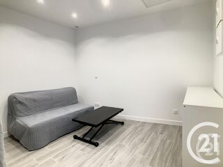  Appartement à louer 1 pièce 17 m²