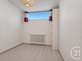  Appartement à vendre 2 pièces 65 m²