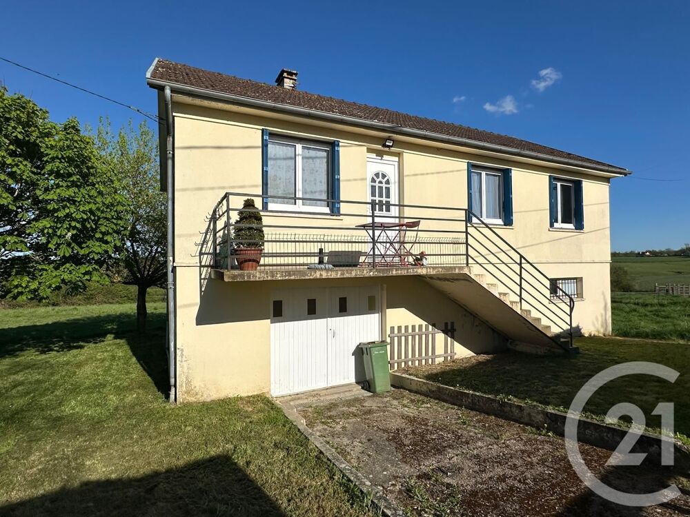 Maison 3 pièces 140 m² · à Fours · 140 m² · 70 000 €