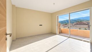 vente Appartement - 3 pièce(s) - 86 m² Saint-Florent (20217)