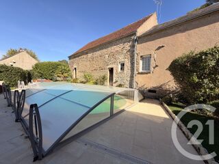 Maison à vendre 13 pièces 328 m²