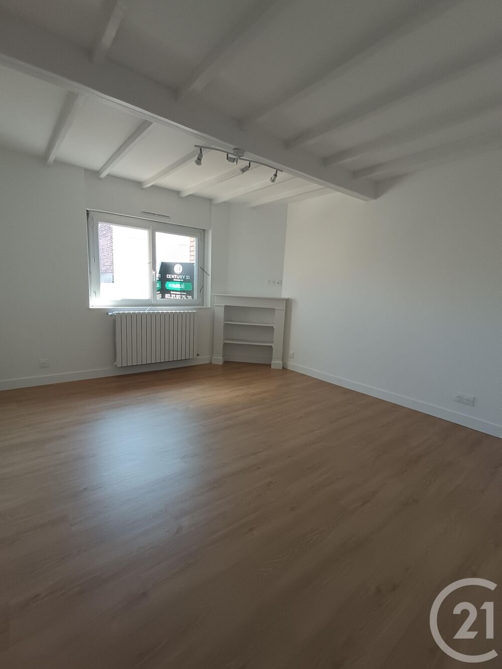 location Maison - 4 pièce(s) - 102 m² Calais (62100)
