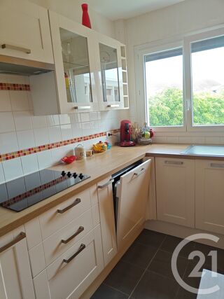  Appartement  vendre 4 pices 71 m