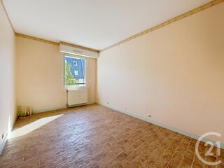  Appartement à louer 3 pièces 68 m²